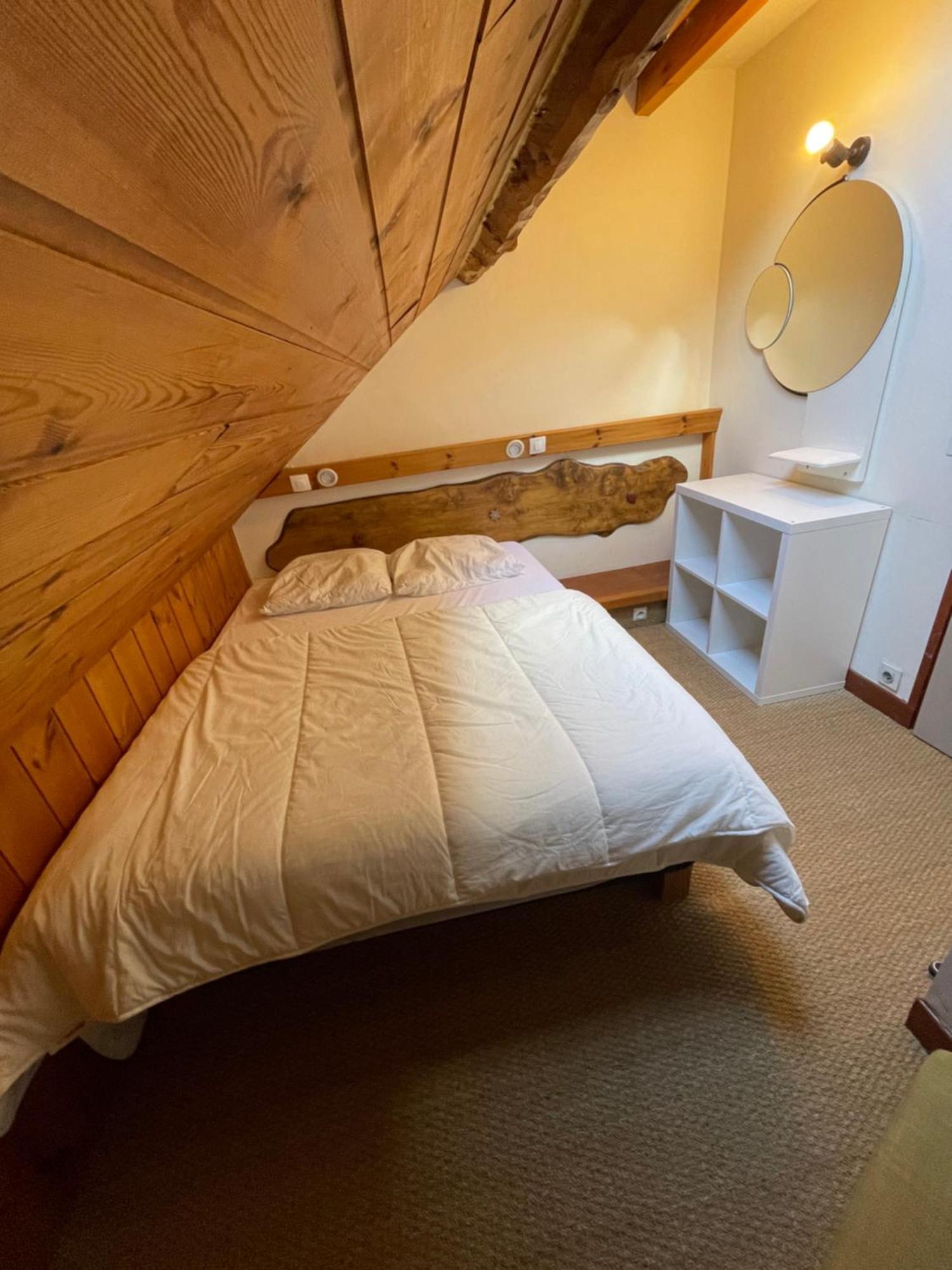 Le Chal Heureux Bel Appartement Dans Vieille Ferme De Montagne Renovee Les Orres Exterior photo